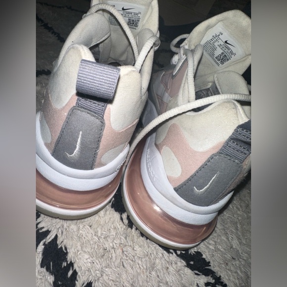 Nike Air Max 270 React - Picture 6 of 8